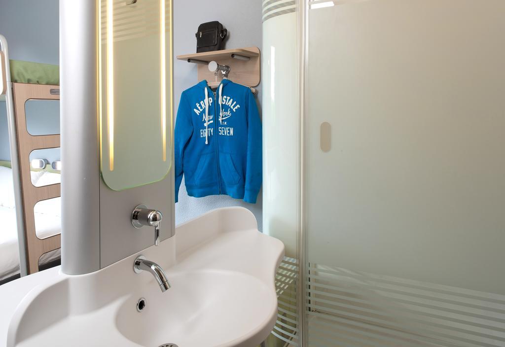 Ibis Budget Montceau Les Mines Exteriör bild