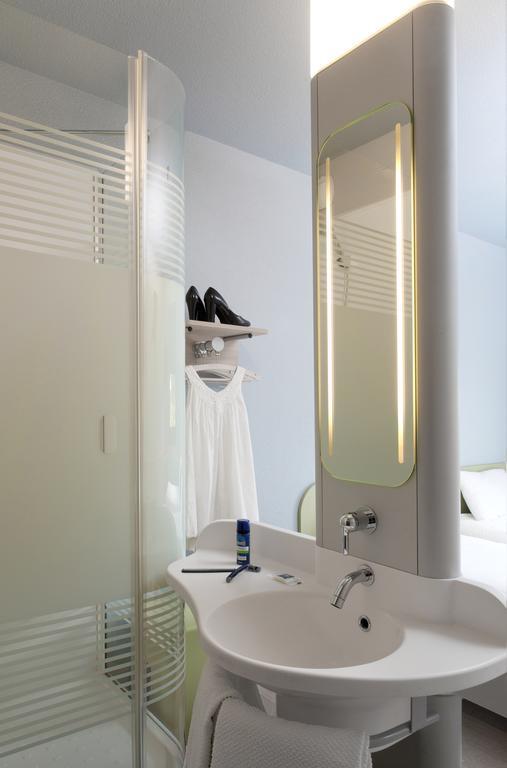 Ibis Budget Montceau Les Mines Exteriör bild