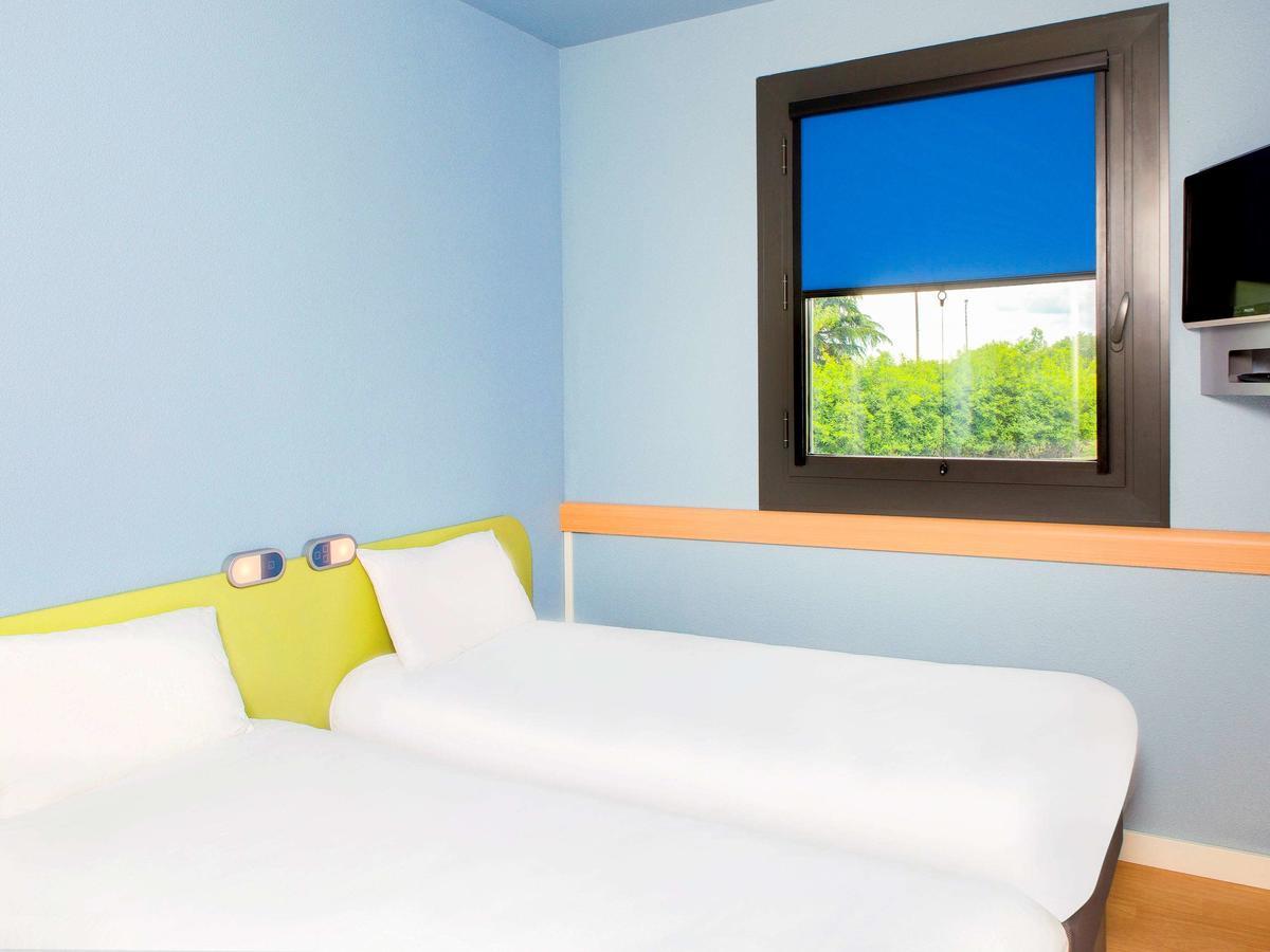 Ibis Budget Montceau Les Mines Exteriör bild